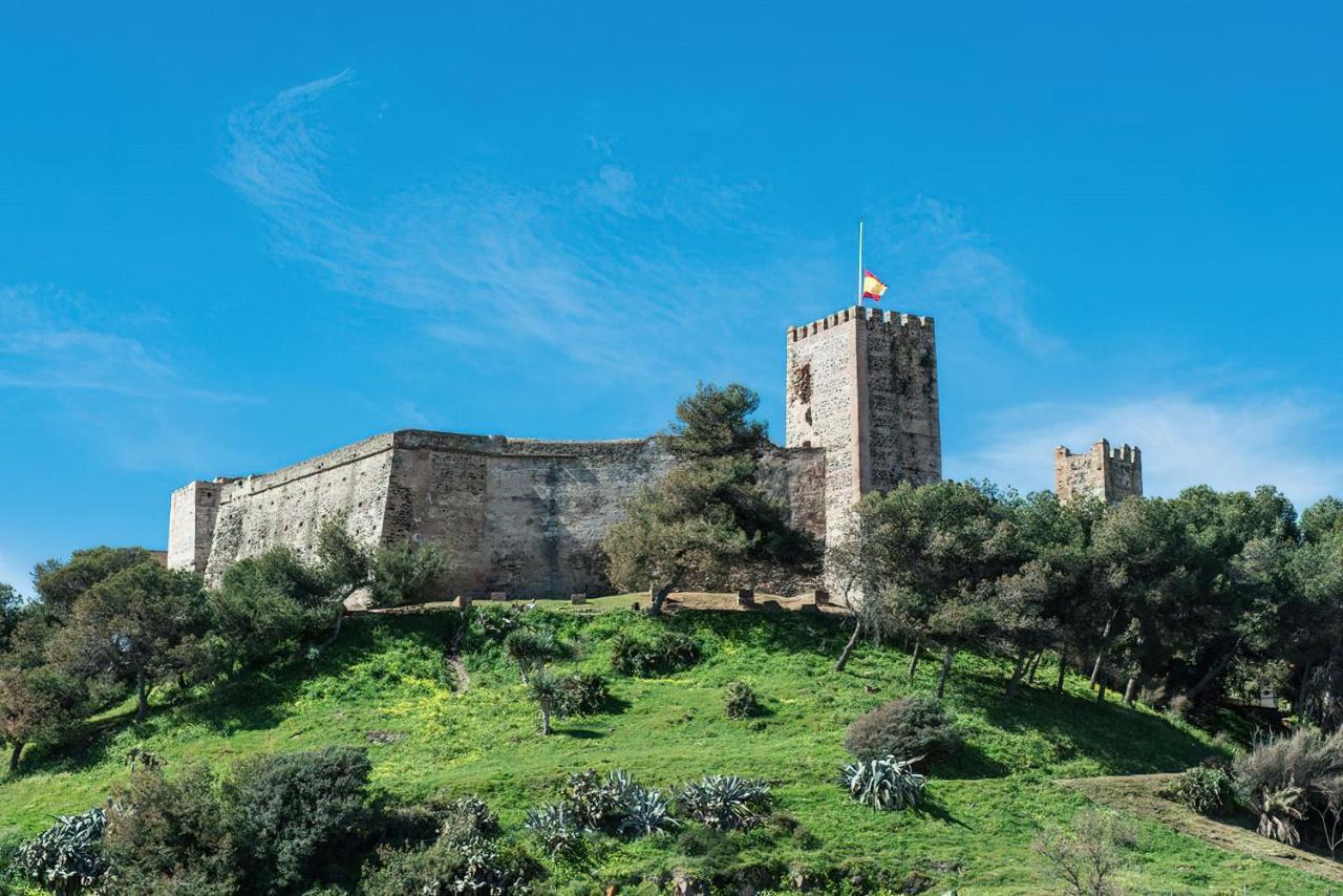 Las Piramides Fuengirola Luaran gambar